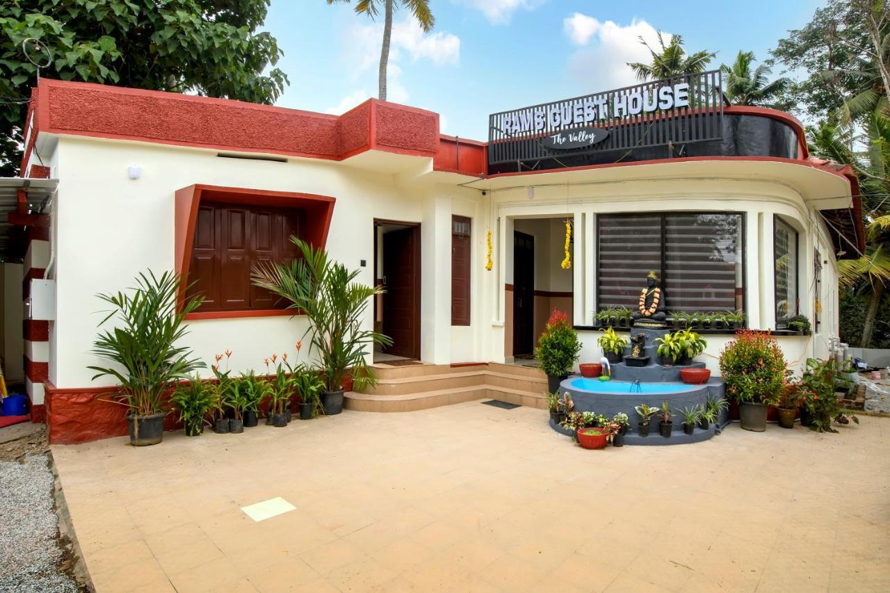 Rams Guest House The Valley Near Kims Hospital Thiruvananthapuram Εξωτερικό φωτογραφία